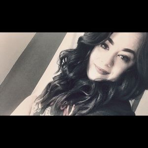 Meet your Posher, Jana